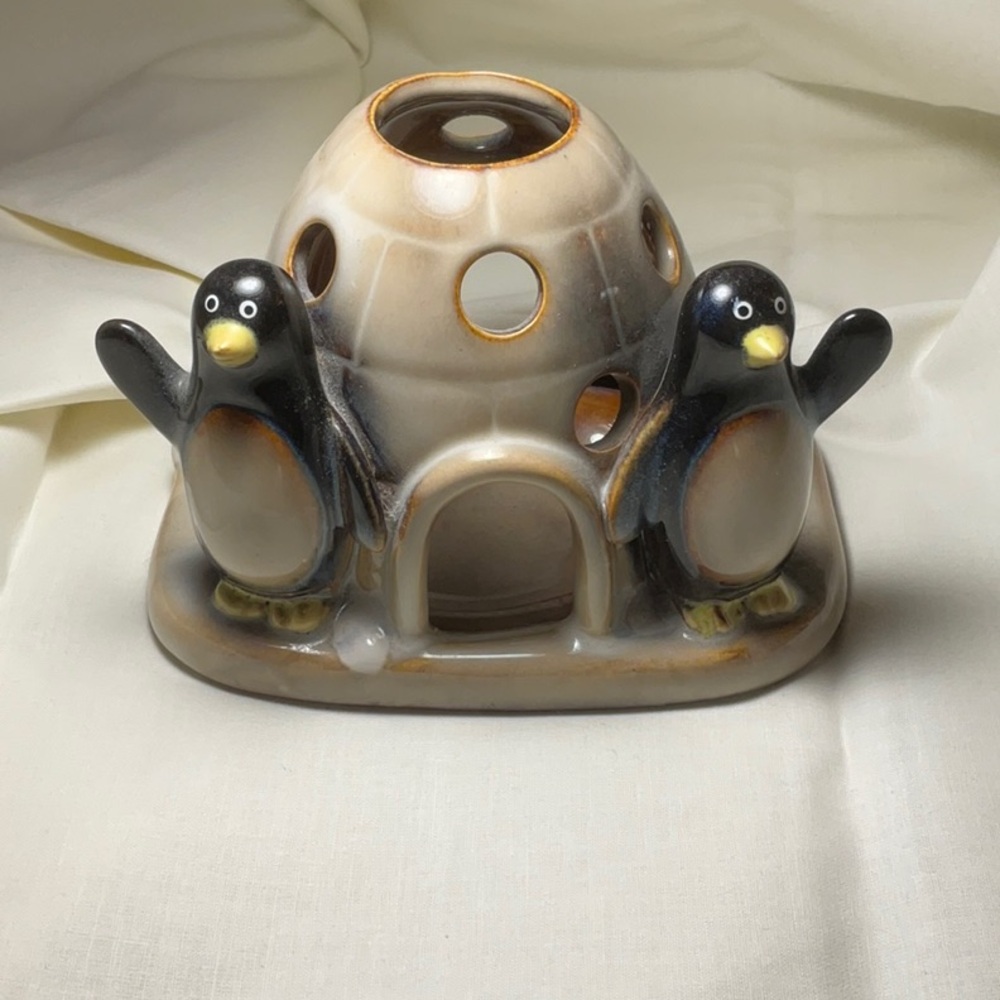 Penguin Tea Light Holder